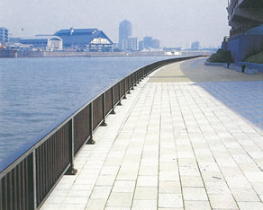 隅田川防潮堤建設工事